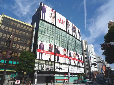 H M渋谷店